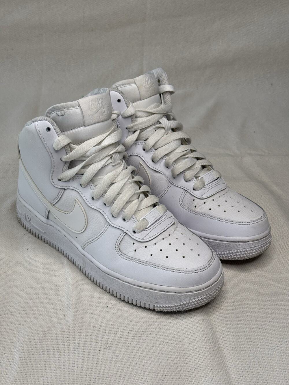 Nike Air Force 1 High Shoes Youth Size 5Y White Leather Sneakers 653998-100